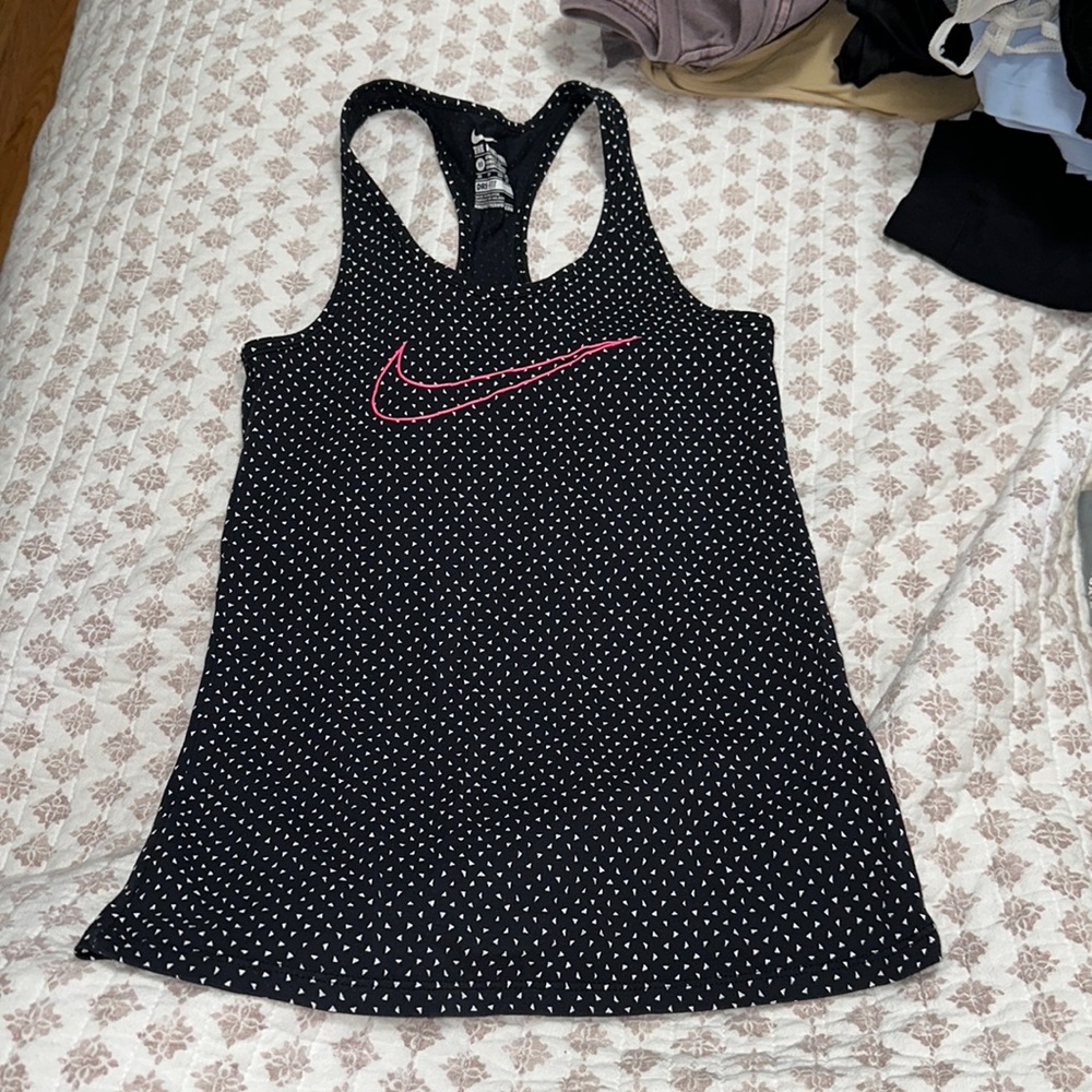 Nike workout tank